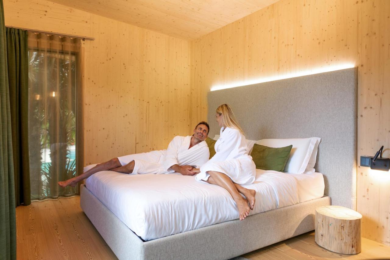Hotel Treelodgy, The Tree House Riva del Garda Exterior foto